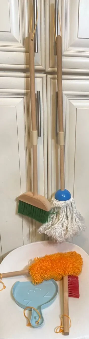 Kids Toddler Wooden Housekeeping Pretend Play Broom Mop Brush Cleaning Toy Set